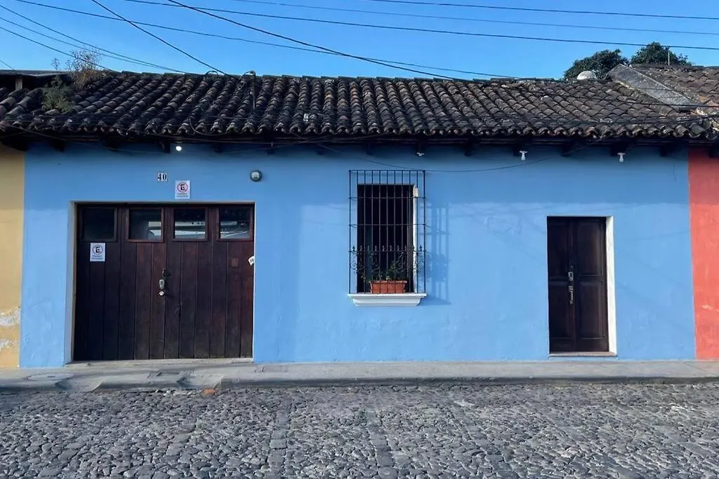 T1-House 14 Guests 3 Blocks From Central Park Antigua Guatemala